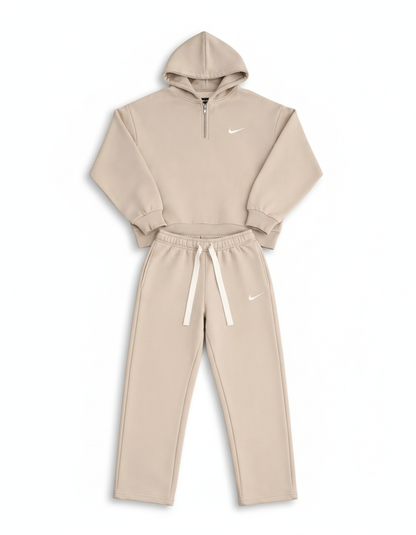 Conjunto Premium Minimalista Nk: comodidad moderna y estilo urbano