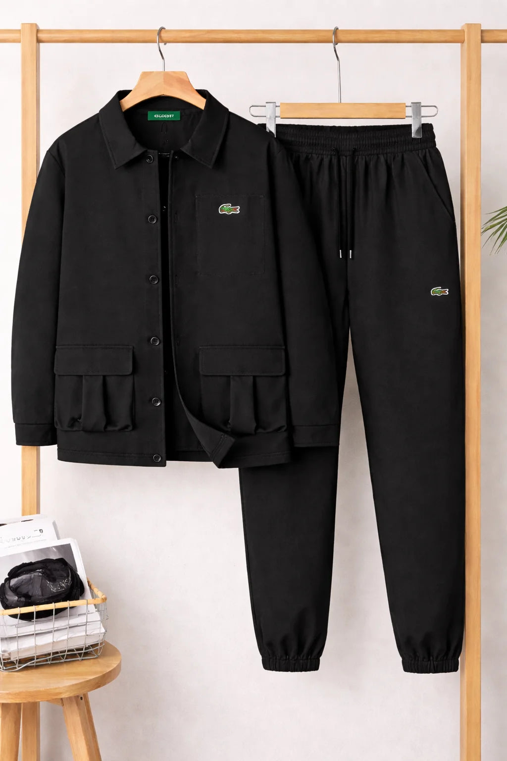 Conjunto de chaqueta abotonada y pantalón - estilo urbano y elegancia desenfadada.